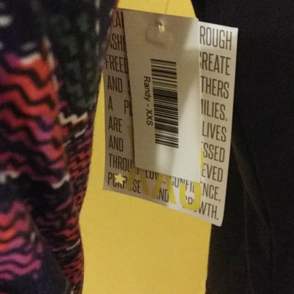 LulaRoe Randy - Picture 3 of 5